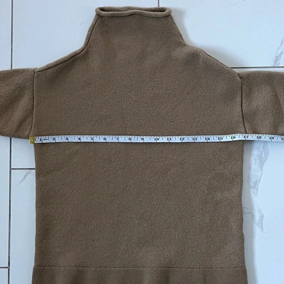 Wilfred/ Knit merino wool/ Mock  neck/ Tan sweater/ Size US S - Picture 9 of 13
